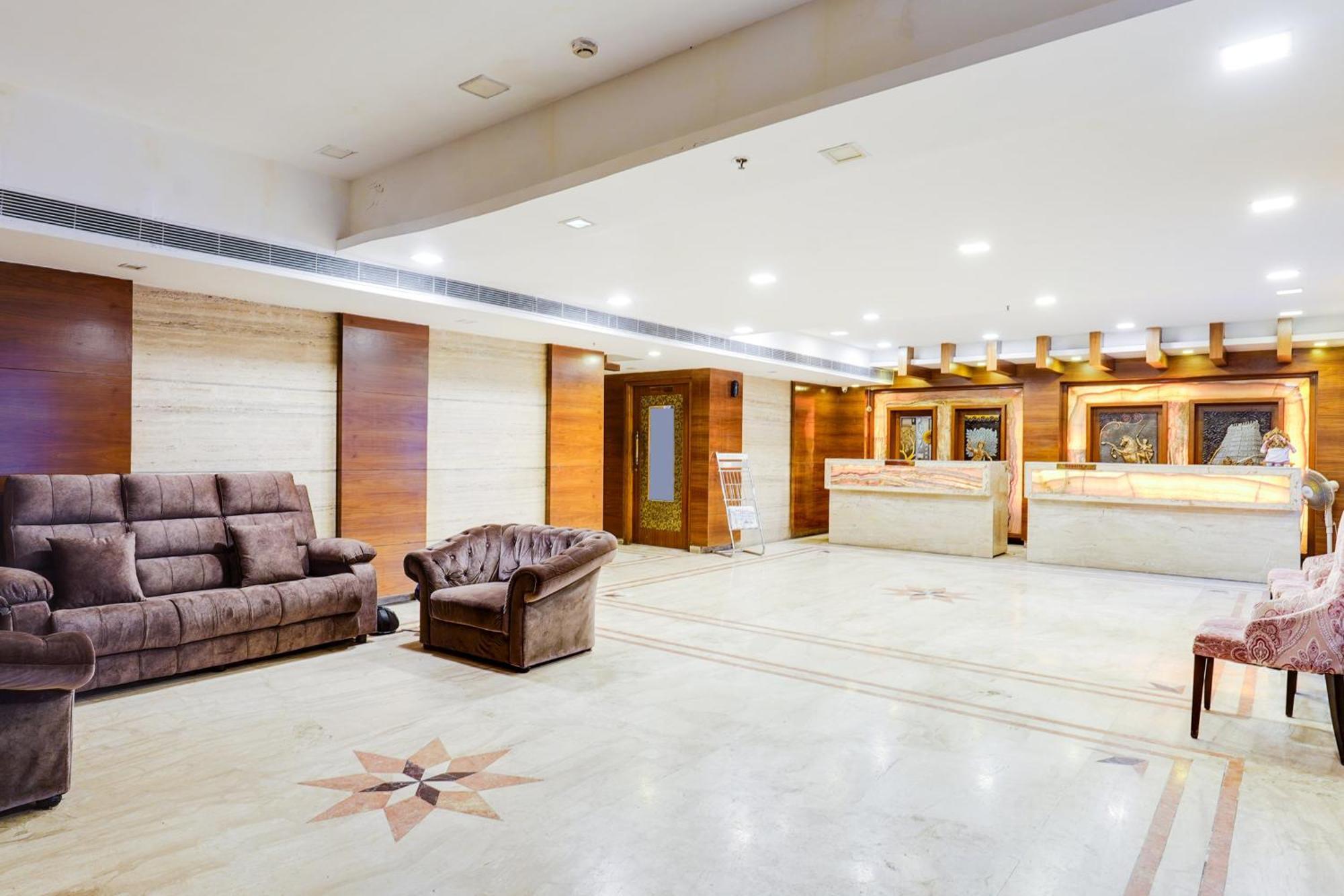 Super Townhouse Oak Alandur Near Chennai Airport Formerly Vijay Park Luaran gambar
